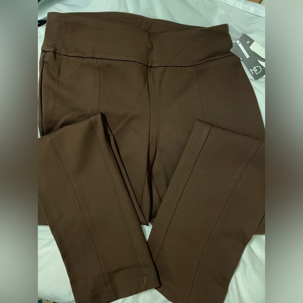 Pull on Pants Slim Leg by New Directions Medium Brown New with tag